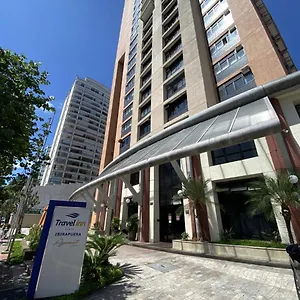 flat-borges-lagoa-ibirapuera-com-garagem-912.topsaopaulohotels.com/